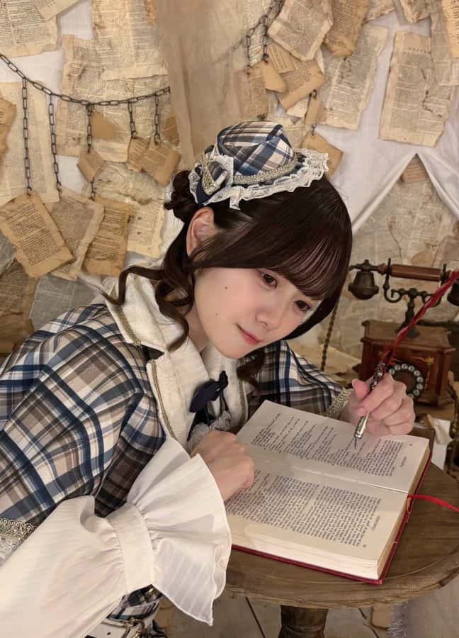 優木あずさ(ゆうき あずさ)【赤色】プロフィール|LASTSCENE【ラストシーン】画像