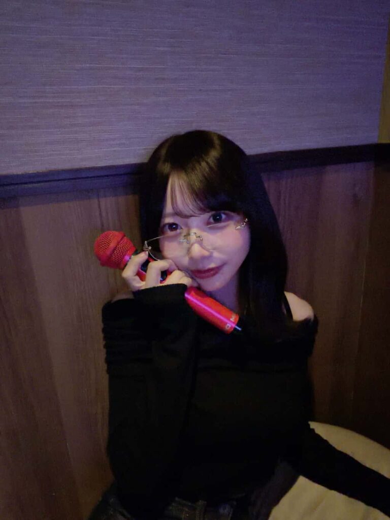 優木あずさ(ゆうき あずさ)【赤色】プロフィール|LASTSCENE【ラストシーン】画像