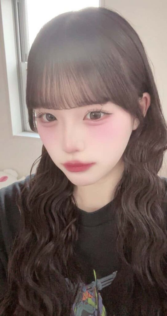 波音しほ(はつね しほ)【青色】プロフィール｜LASTSCENE【ラストシーン】画像