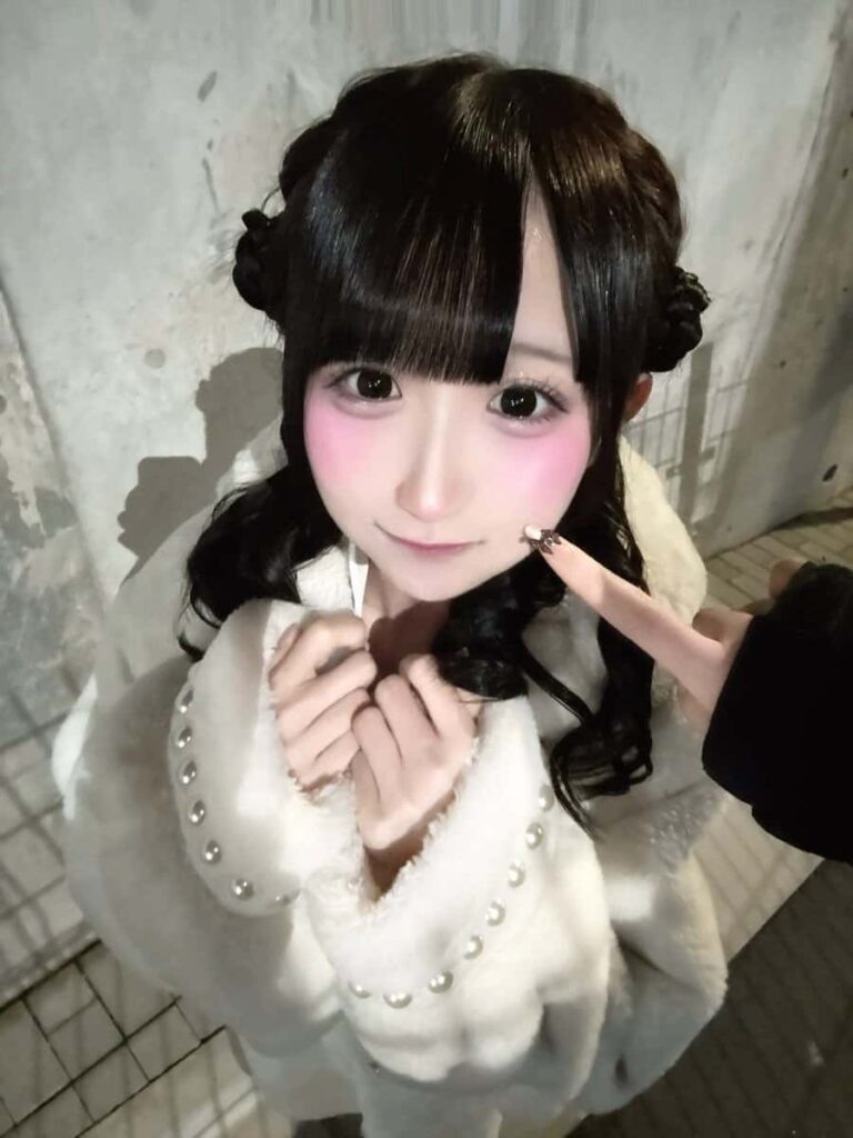 宮瀬うゆ（みやせ うゆ）【桃色】プロフィール｜LASTSCENE【ラストシーン】画像