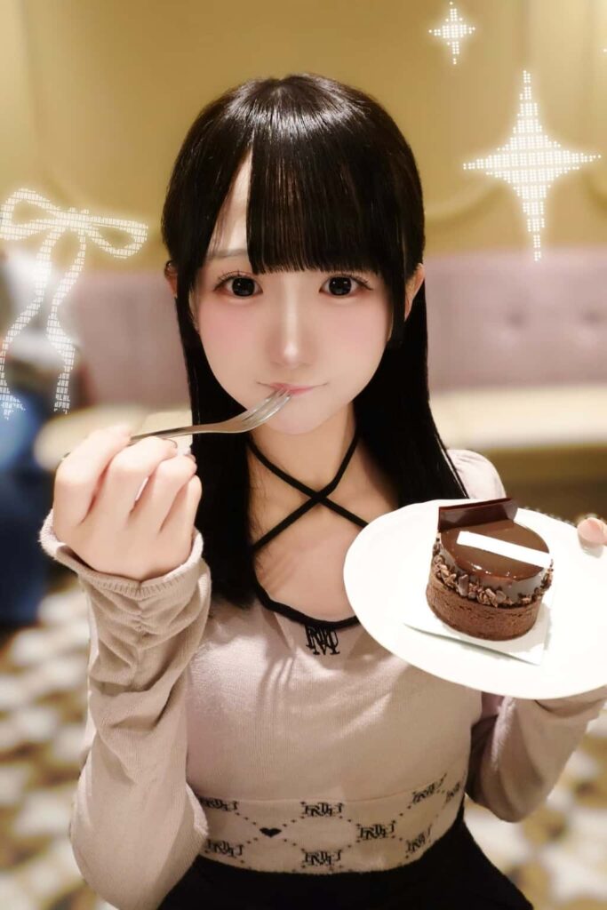 宮瀬うゆ(みやせ うゆ)【桃色】プロフィール|LASTSCENE【ラストシーン】画像