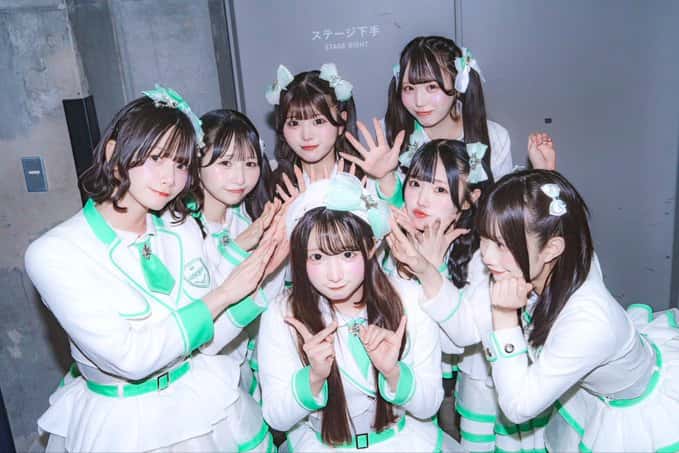 椎名すず(しいな すず)サポートメンバー【青色】プロフィール|LASTSCENE【ラストシーン】