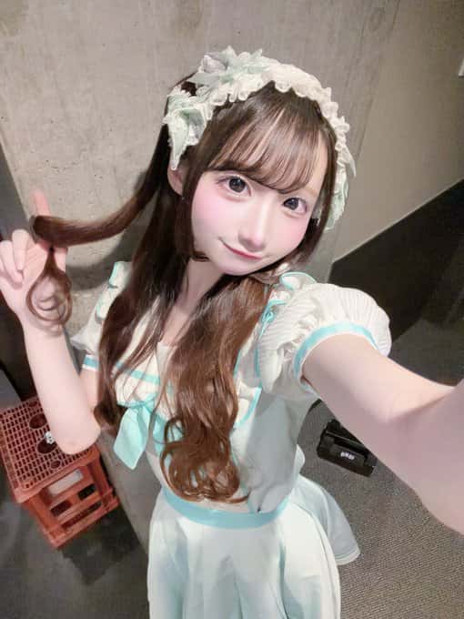椎名すず(しいな すず)サポートメンバー【青色】プロフィール|LASTSCENE【ラストシーン】