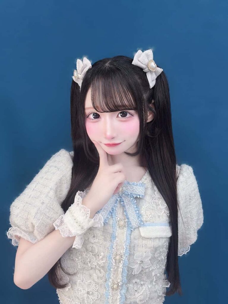 椎名すず（しいな すず）サポートメンバー【青色】プロフィール｜LASTSCENE【ラストシーン】