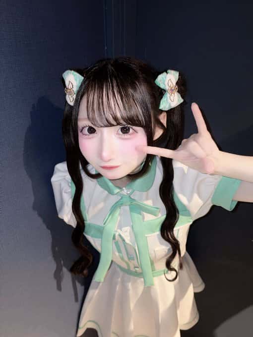 椎名すず（しいな すず）サポートメンバー【青色】プロフィール｜LASTSCENE【ラストシーン】