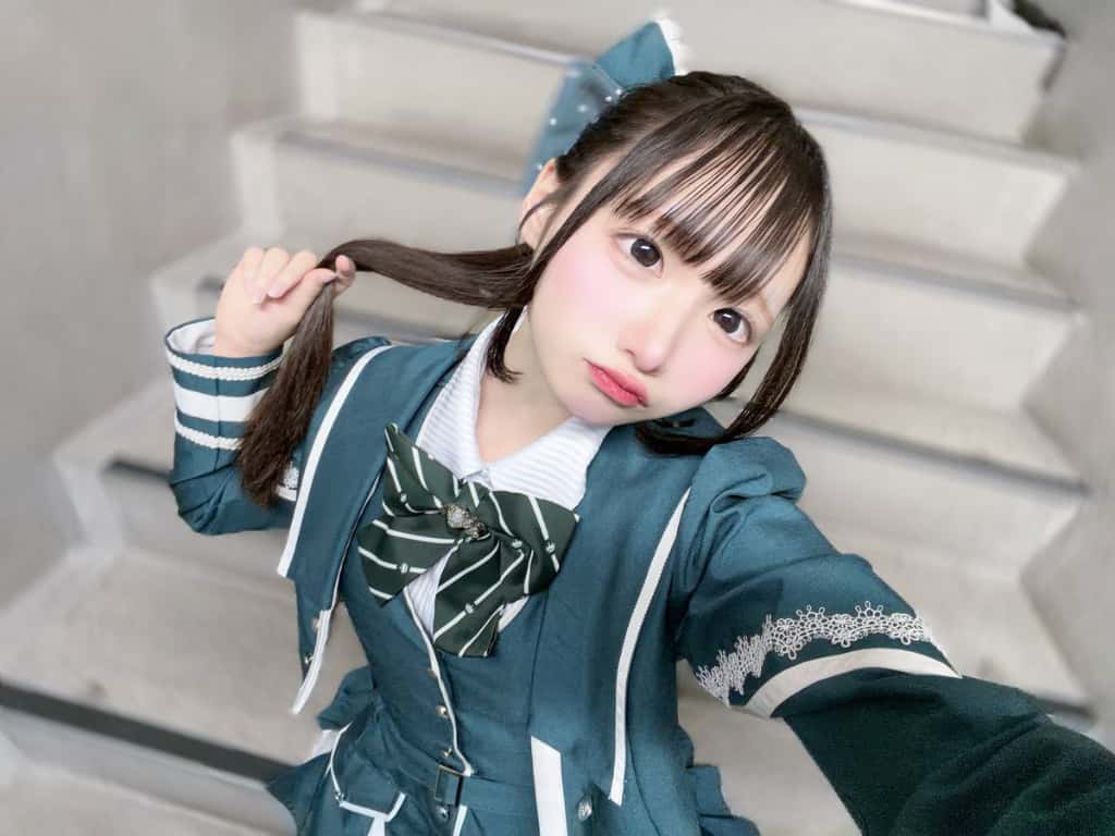 椎名すず(しいな すず)サポートメンバー【青色】プロフィール|LASTSCENE【ラストシーン】