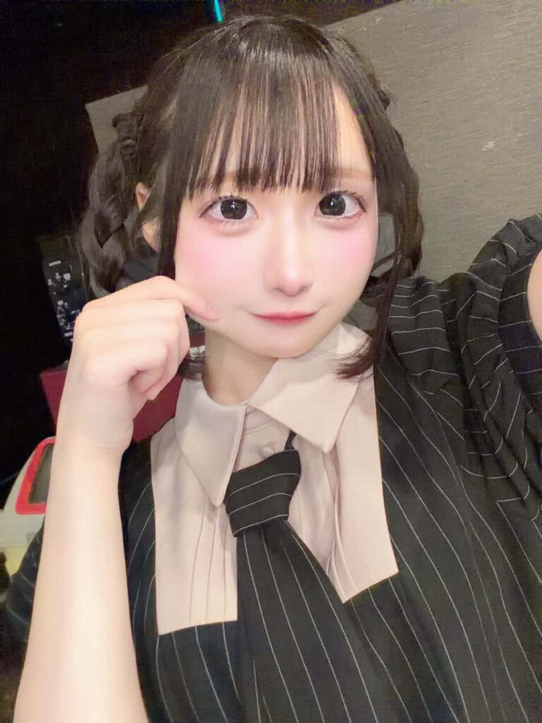 椎名すず(しいな すず)サポートメンバー【青色】プロフィール|LASTSCENE【ラストシーン】