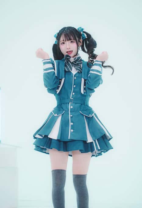 椎名すず(しいな すず)サポートメンバー【青色】プロフィール|LASTSCENE【ラストシーン】