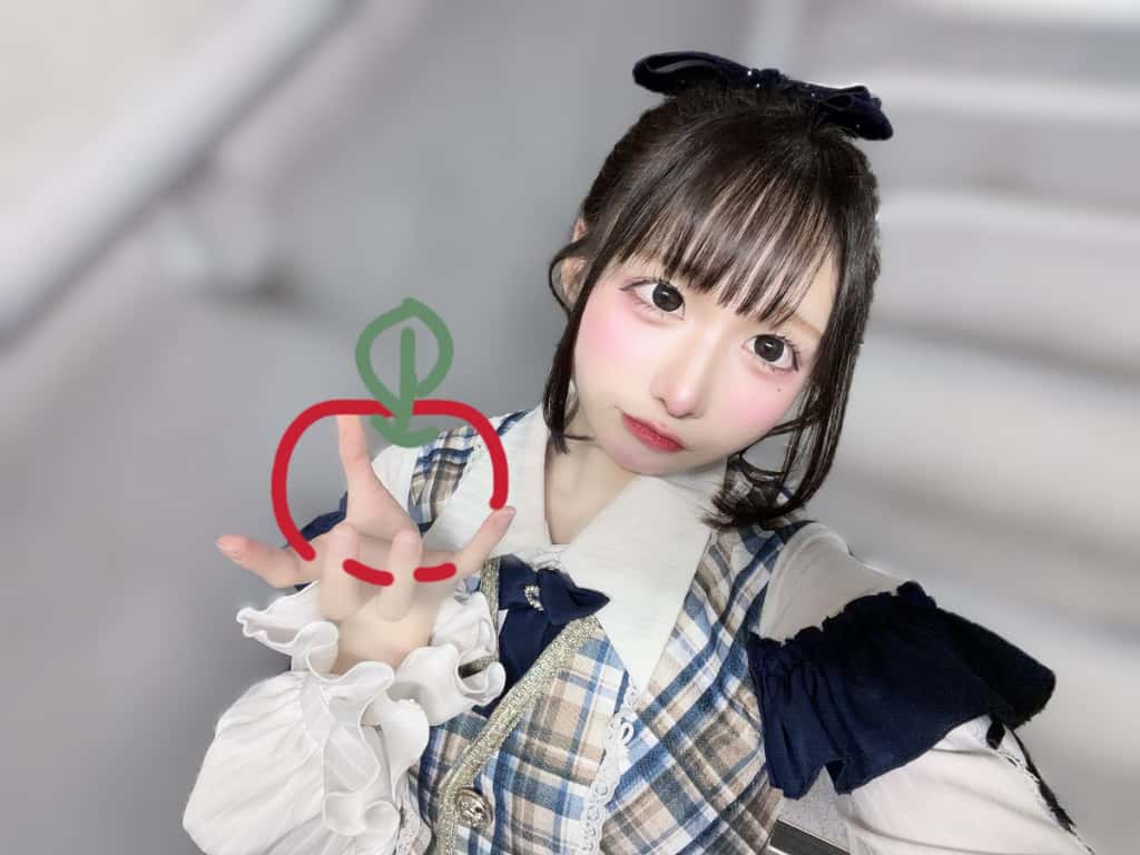 椎名すず(しいな すず)サポートメンバー【青色】プロフィール|LASTSCENE【ラストシーン】