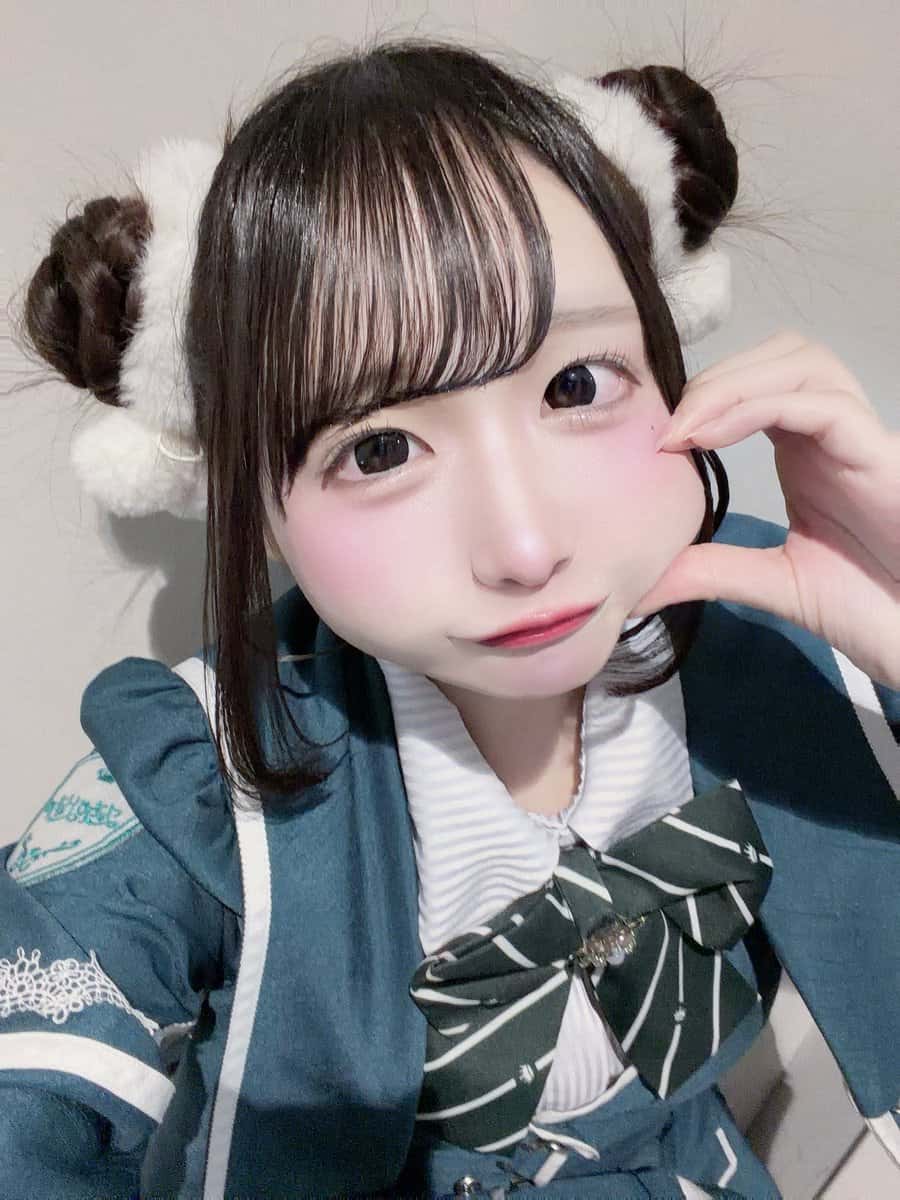椎名すず(しいな すず)サポートメンバー【青色】プロフィール|LASTSCENE【ラストシーン】