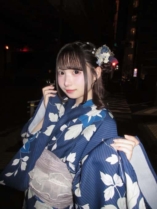 椎名すず(しいな すず)サポートメンバー【青色】プロフィール|LASTSCENE【ラストシーン】
