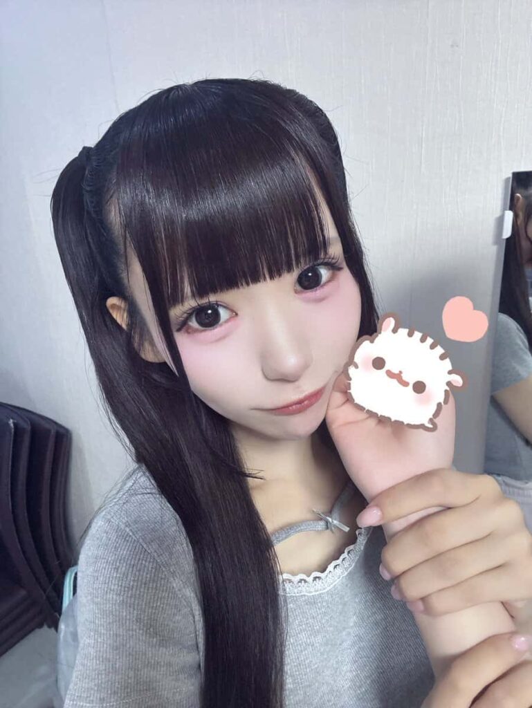 水空 ゆん（みそら ゆん）【水色】プロフィール｜LASTSCENE【ラストシーン】　画像